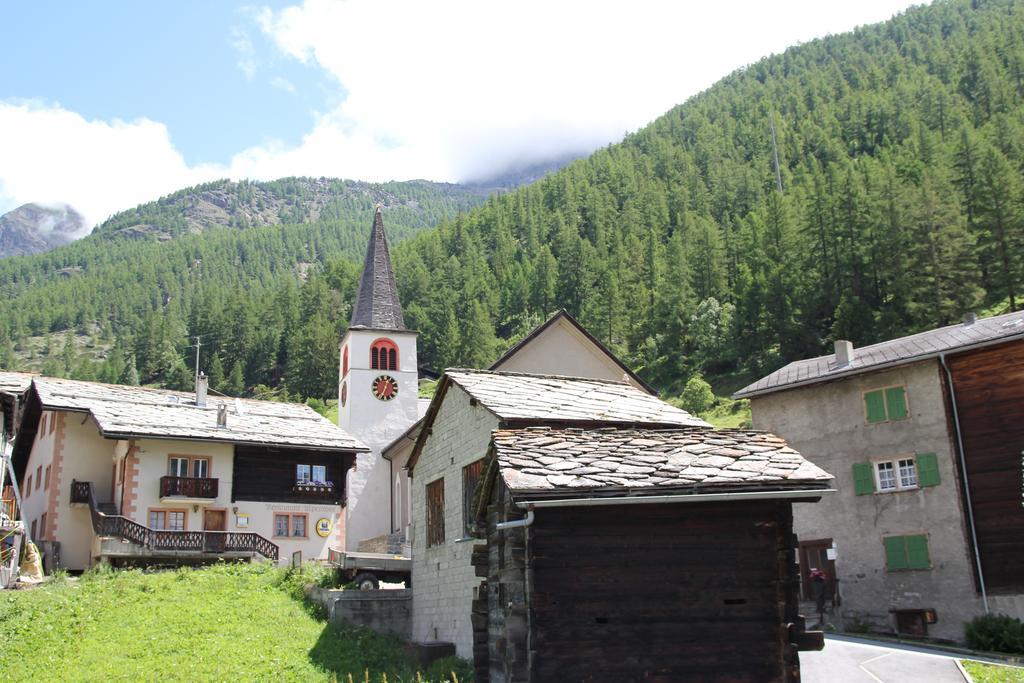 Ferienwohnungen Wallis - Randa Bei Zermatt מראה חיצוני תמונה